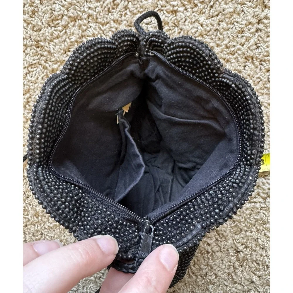 Scallop‎ Edge Top Vintage Black Beaded Handbag Long Purse Zipper Small Evening